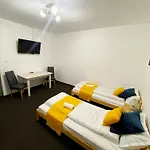 Park House Πανσιόν 3*